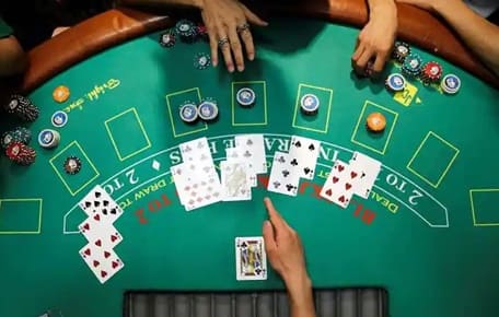 casinos make money from poker games